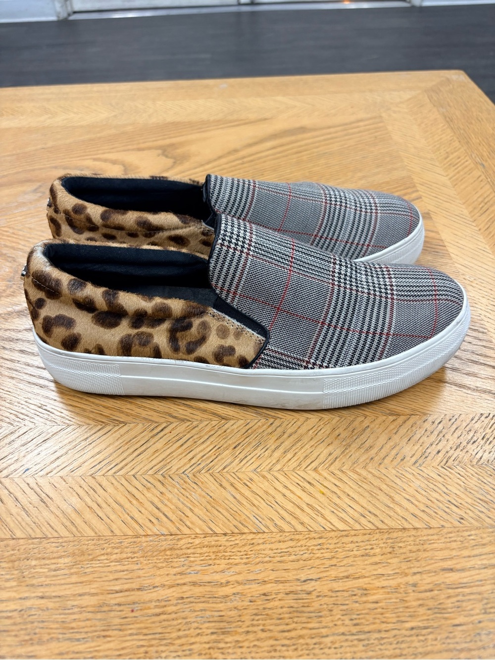 Steve Madden Gilly Plaid Slip-On Sneakers with Leopard Heel Accent Size 10